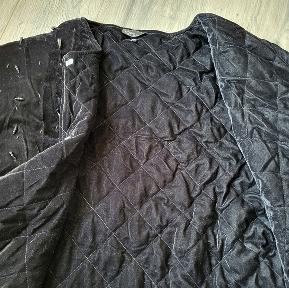 Topshop Velvet Beaded Padded Short Kimono Black {US size 10} - Picture 12 of 16